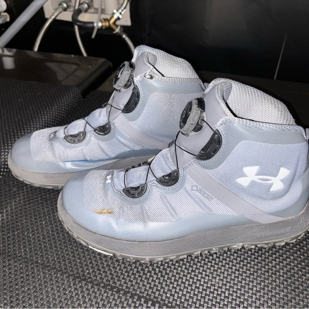 Under armour fat tire boots size 11